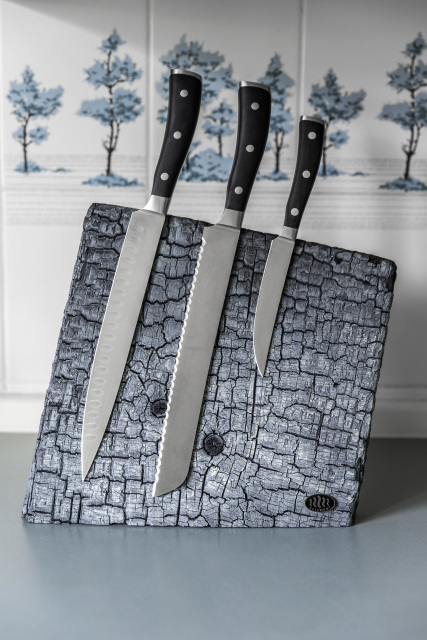 Designer Magnetised Knife Wall / Knife Block for the designer Kitchen